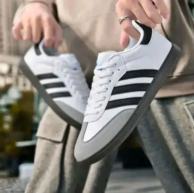 Unisex Casual Sneakers