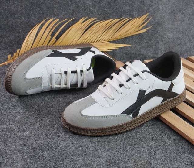 Unisex Casual Sneakers